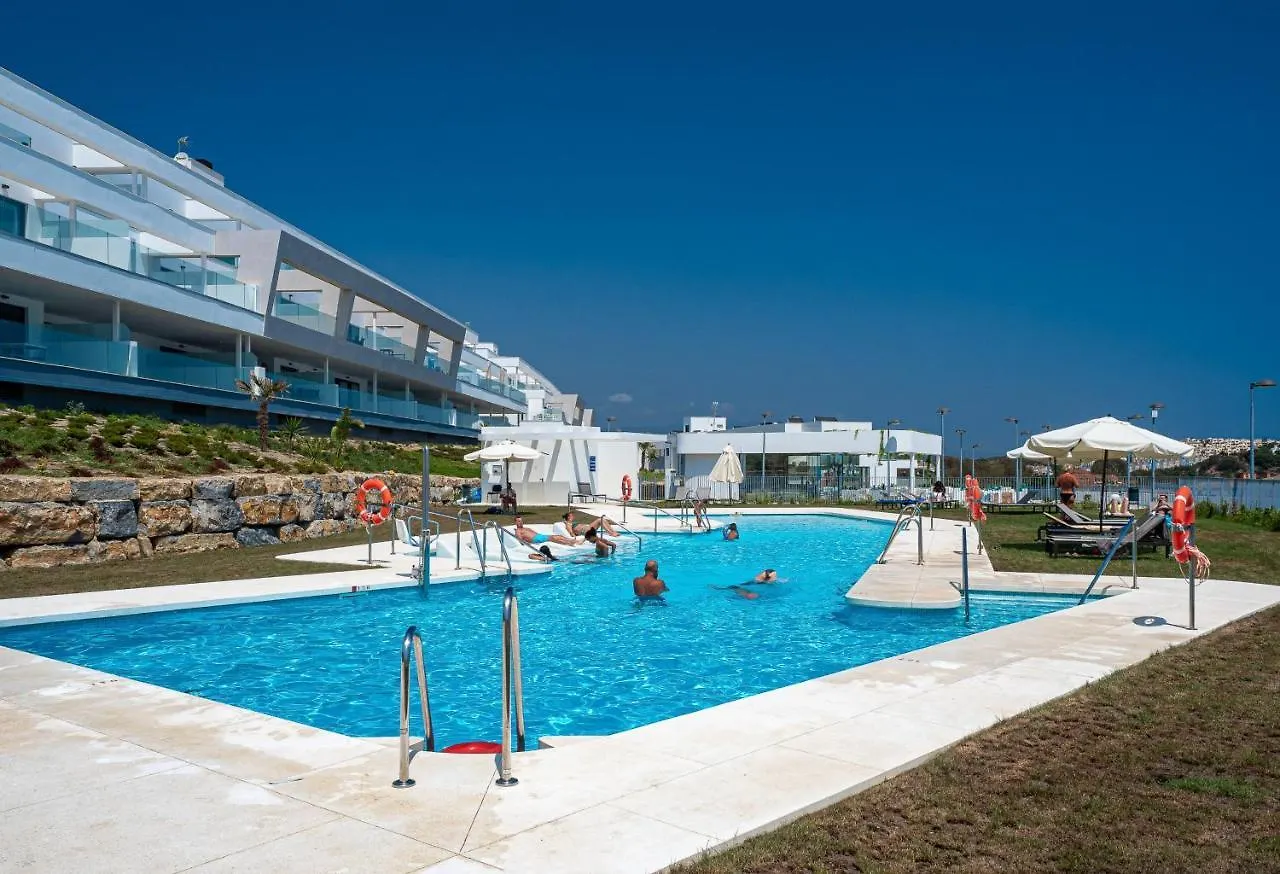 Апартаменты Luxury New Modern Penthouse With Golf And Sea Views - Via Celere 2390 Касарес